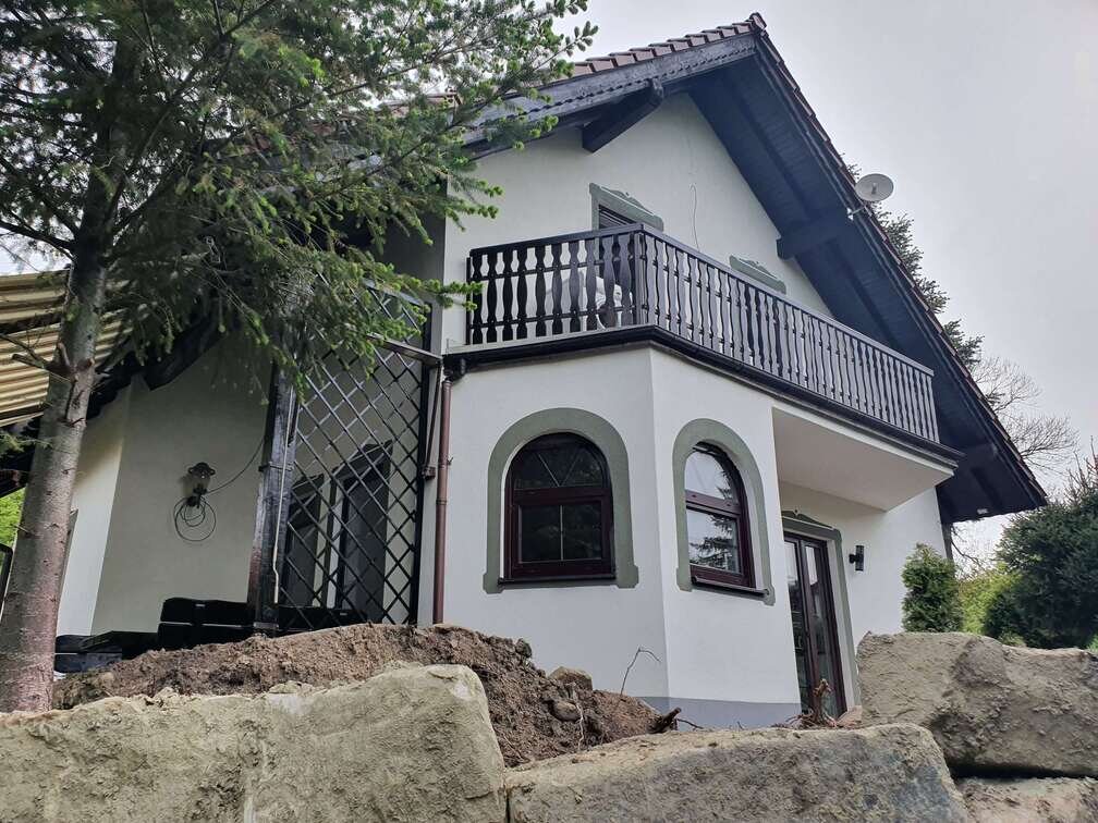 Remont Elewacji Domu w Brennej - zdjęcie 5